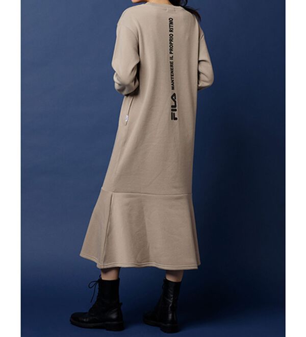 RANAN（ラナン）の「＜ＦＩＬＡ＞裏起毛裾フレアーワンピース（その他ワンピース）」｜詳細画像