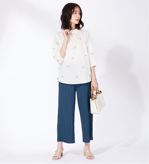 綿100％とび花刺しゅうブラウス - ベルーナ【公式】