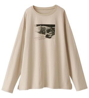 BELLUNA（ベルーナ）の「よれない！大人の長袖Ｔシャツ（カットソー）」｜トープ(ネコ)