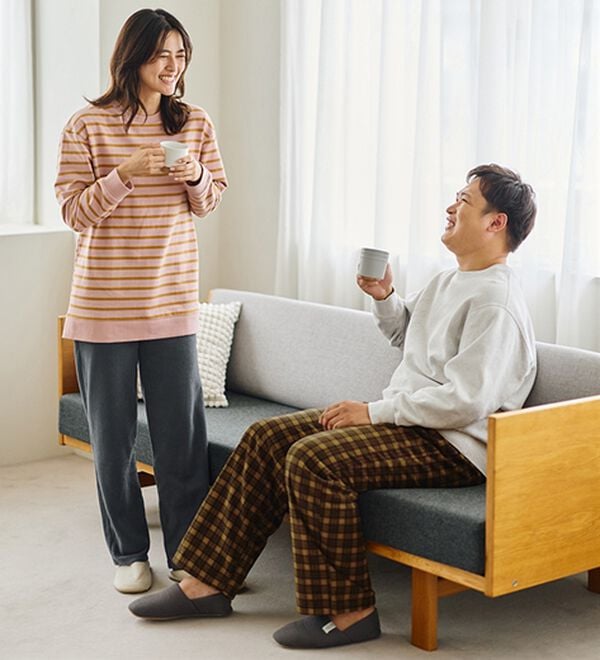LAVIENNE（ラヴィエンヌ）の「肌側綿１００％あったかフリースボトム（その他パンツ）」｜詳細画像