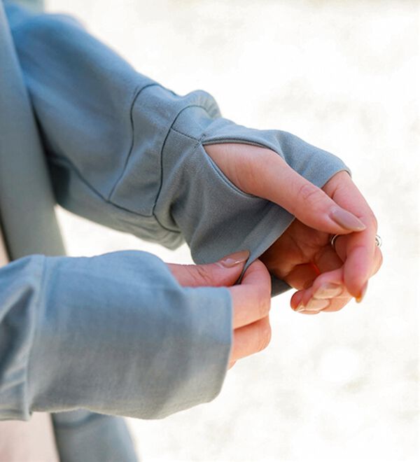 BELLUNA（ベルーナ）の「【接触冷感】絶対に焼けたくない！後プリーツＵＶパーカー（パーカー）」｜詳細画像