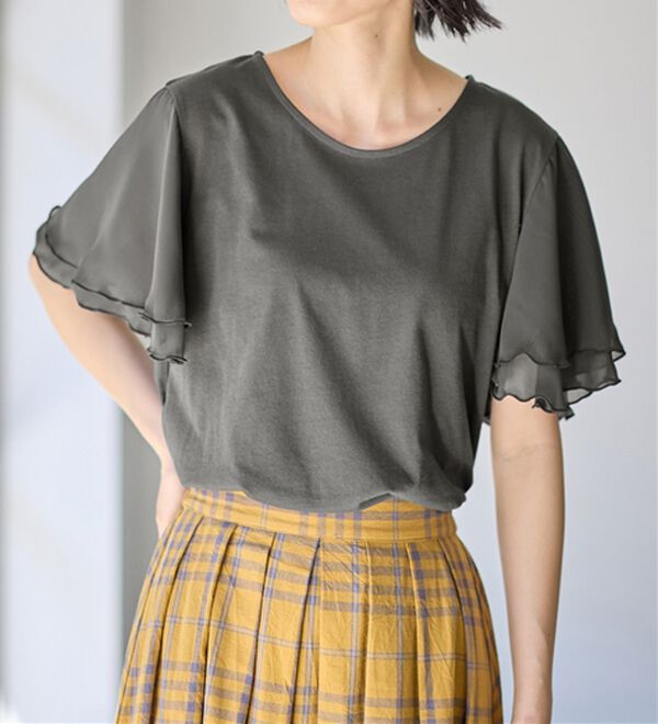 Viola e Viola（ヴィオラ エ ヴィオラ）の「【５つの機能付】袖シフォンゆるＴシャツ（Tシャツ）」｜詳細画像