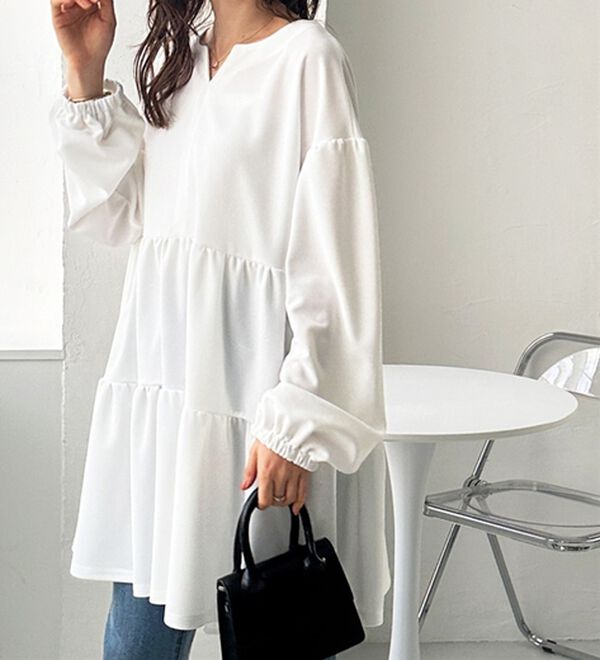 GeeRA（ジーラ）の「前後２ＷＡＹボリュームティアードブラウス（チュニック）」｜詳細画像