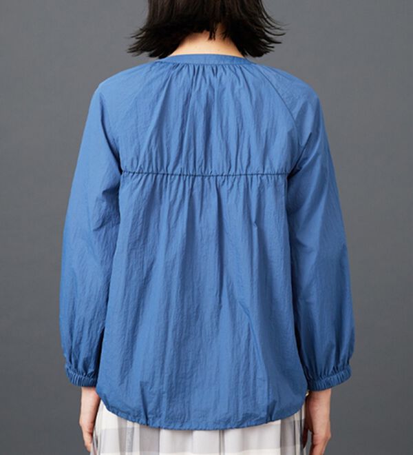 BELLUNA（ベルーナ）の「シアー素材ギャザーデザインブルゾン（ブルゾン）」｜詳細画像