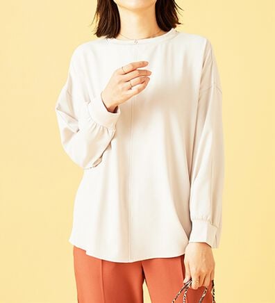 BELLUNA（ベルーナ）の「きれい見えドルマンプルオーバー（カットソー）」