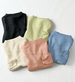 BELLUNA（ベルーナ）の「波柄ジャカード切替デザインプルオーバー（カットソー）」｜詳細画像