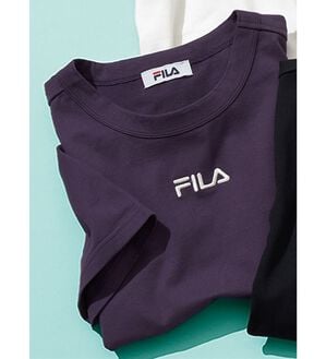 「＜フィラ＞ワンポイント刺しゅうＴシャツ（メンズカットソー）」｜パープル(半袖)