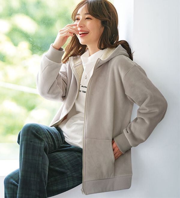 BELLUNA（ベルーナ）の「【快適Ｌａｂ．】リッチベロア素材裏ボアパーカー（パーカー）」｜詳細画像