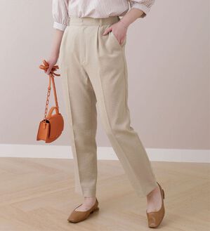 BELLUNA（ベルーナ）の「麻調素材テーパードパンツ（テーパードパンツ）」｜ベージュ
