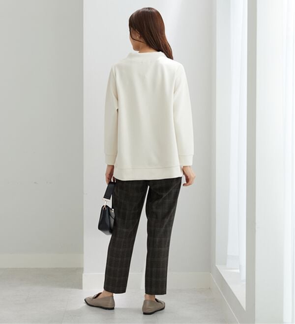 BELLUNA（ベルーナ）の「【新色追加】ワイドネックサイド切替プルオーバー（カットソー）」｜詳細画像