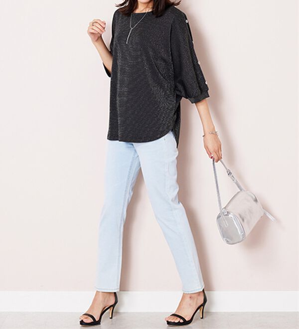 BELLUNA（ベルーナ）の「ラメ調肩ボタンデザインプルオーバー（カットソー）」｜詳細画像