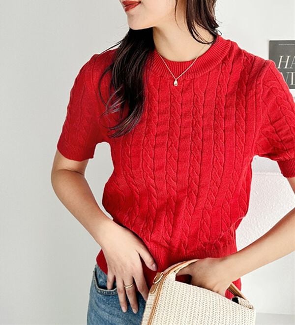 GeeRA（ジーラ）の「ケーブル編みニットトップス（ニット・セーター）」｜詳細画像