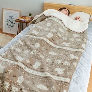 iellio（イエリオ）の「もこもこあったか素材のすっぽり毛布＜洗える・寝袋タイプ・シープ調ボア・マイクロ＞（毛布・ブランケット）」｜ビションフリーゼ