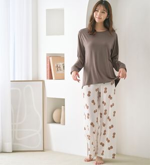YU'NOW（ユナウ）の「ゆったりレーヨンブレンドハラマキパジャマ（パジャマ・ルームウェア）」｜ブラウン