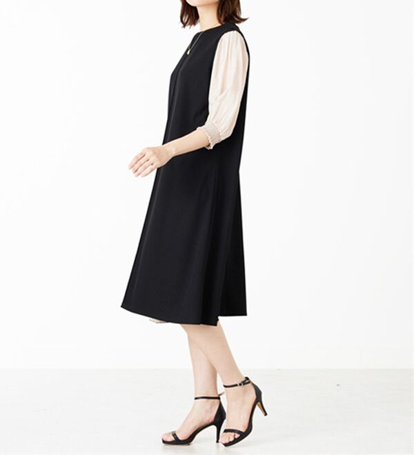 BELLUNA（ベルーナ）の「袖切替デザインシャーリングワンピース（その他ワンピース）」｜詳細画像