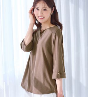 alotta（アロッタ）の「柔らか綿混素材金ボタンデザインＴシャツ（カットソー）」｜詳細画像