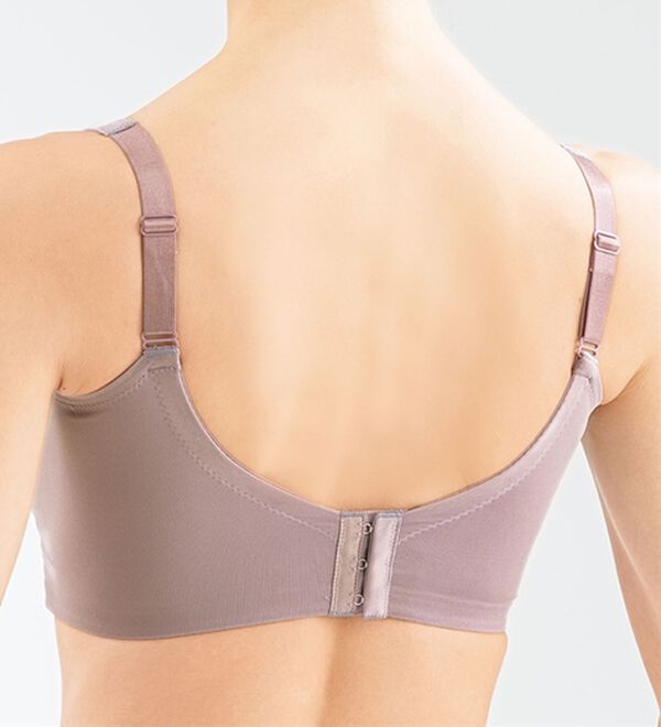 LAVIENNE（ラヴィエンヌ）の「グラマーさんのグッと細見えノンワイヤーブラ（ブラジャー）」｜詳細画像