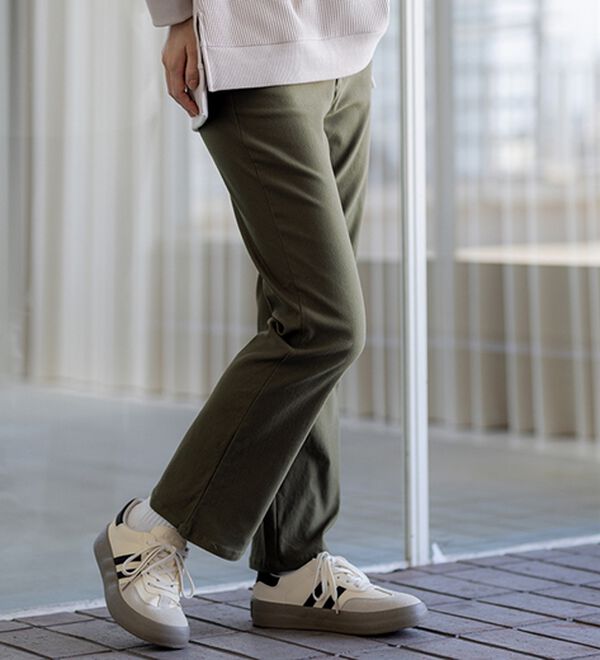 BELLUNA（ベルーナ）の「【選べる裏起毛】静電気防止！ヘリンボーンブーツカットパンツ（フルレングスパンツ）」｜詳細画像