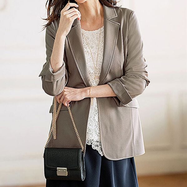 BELLUNA（ベルーナ）の「こっそり汗対策！抗菌消臭ケミカルレース使いプルオーバー（カットソー）」｜詳細画像