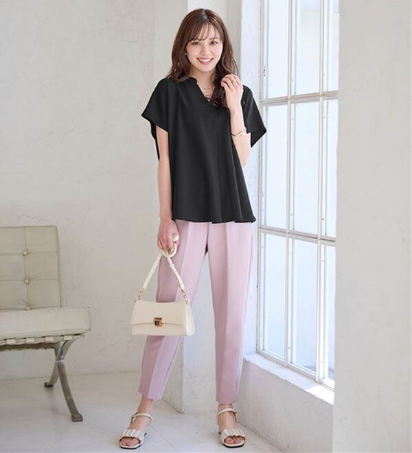 alotta（アロッタ）の「【４つの機能付】ひんやりスキッパーＴシャツブラウス（ブラウス）」｜詳細画像