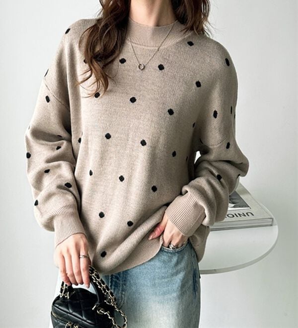 GeeRA（ジーラ）の「ドット柄ニットプルオーバー（ニット・セーター）」｜詳細画像