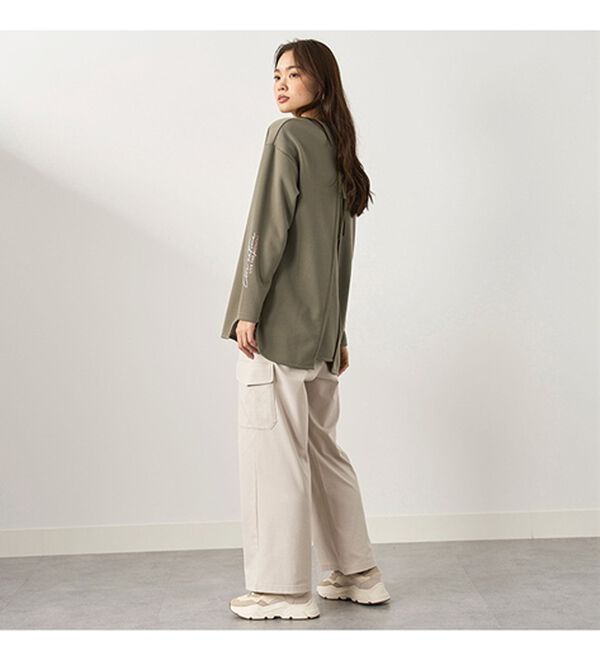 BELLUNA（ベルーナ）の「＜ＥＬＬＥ　Ａｃｔｉｖｅ＞バックリボンロゴチュニック（チュニック）」｜詳細画像