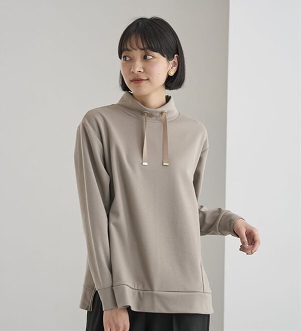 BELLUNA（ベルーナ）の「サイドジップスタンド衿プルオーバー（カットソー）」｜詳細画像
