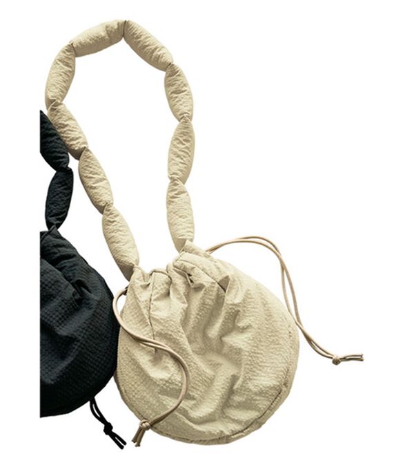 RANAN（ラナン）の「＜コントロールフリーク＞パデッドバッグ（ハンドバッグ）」｜ベージュ