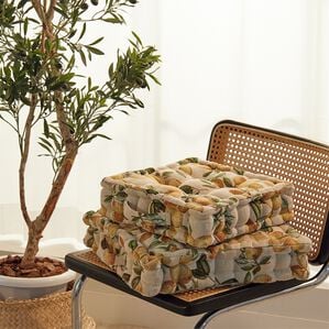 iellio（イエリオ）の「厚みたっぷりクッキー型クッション＜フロアクッション・座布団・シートクッション＞（クッション・クッションカバー）」｜詳細画像