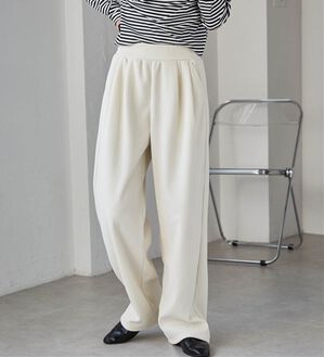 RANAN（ラナン）の「あったか裏ベロアニットコールワイドパンツ（ワイドパンツ・ガウチョ）」｜アイボリー