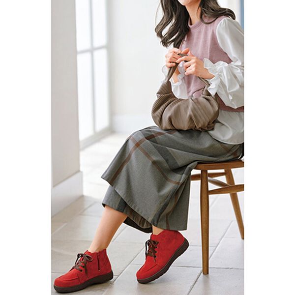 BELLUNA（ベルーナ）の「ハーフムーンプリーツ手提げ（その他バッグ）」｜詳細画像