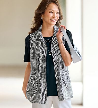 BELLUNA（ベルーナ）の「シャドーチェック素材ストライプジレアンサンブル（パーカー）」