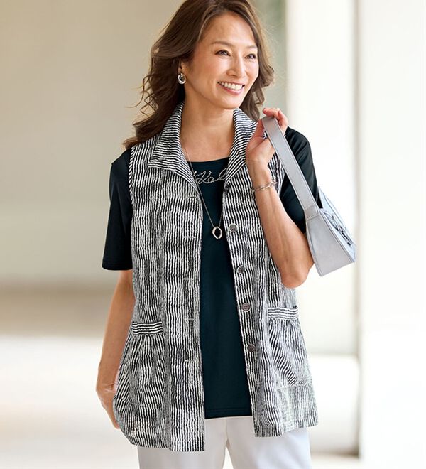 BELLUNA（ベルーナ）の「シャドーチェック素材ストライプジレアンサンブル（パーカー）」｜詳細画像