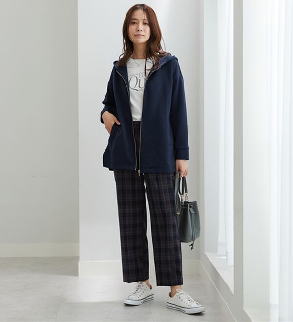 BELLUNA（ベルーナ）の「サマ見え（SW）ウール調素材ストレートパンツ（フルレングスパンツ）」｜詳細画像