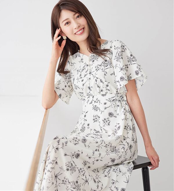 alotta（アロッタ）の「【お客様企画】欲しいが詰まったひんやり花柄ワンピース（プリントワンピース）」｜オフホワイト系