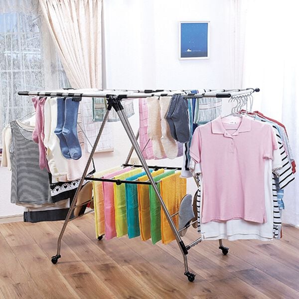 「布団も干せる！変幻自在な折りたたみ物干しラック（ランドリーラック・収納）」｜詳細画像