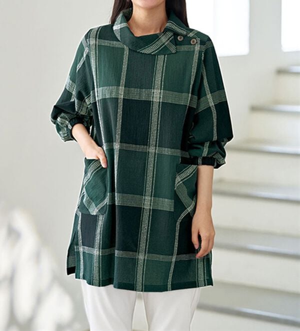 BELLUNA（ベルーナ）の「【２枚組】刺し子素材かっぽうチュニック（ホームウェア）」｜詳細画像