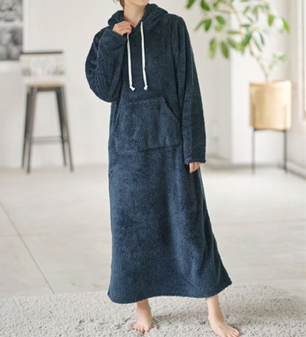 YU'NOW（ユナウ）の「ふんわりモコ　ボアルームウェアマキシワンピース（パジャマ・ルームウェア）」｜詳細画像