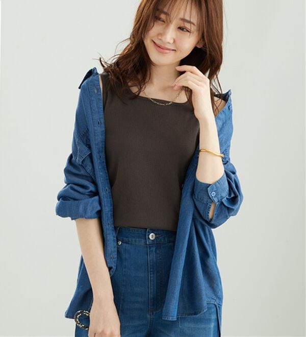 BELLUNA（ベルーナ）の「デニム素材ポケット付ゆったりシャツ（チュニック）」｜詳細画像