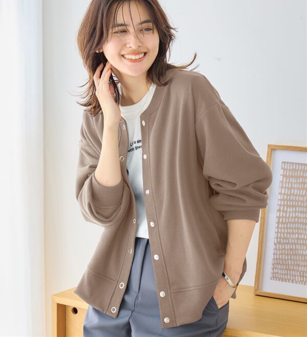 Viola e Viola（ヴィオラ エ ヴィオラ）の「毛玉になりにくい　ふんわり柔らか裏起毛カーデ（その他カーディガン）」｜詳細画像