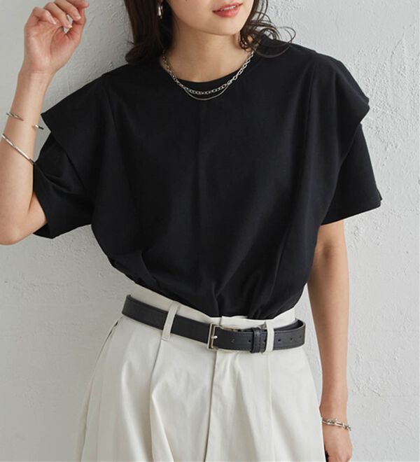 RANAN（ラナン）の「【ひんやり】華奢見えラッフルショルダーTシャツ（カットソー）」｜詳細画像