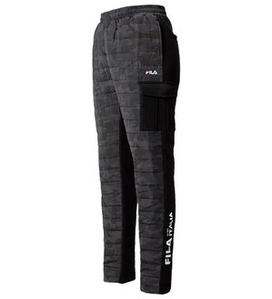 「＜フィラ＞ハイブリッドダウンカーゴパンツ（メンズフルレングスパンツ）」｜カモブラック