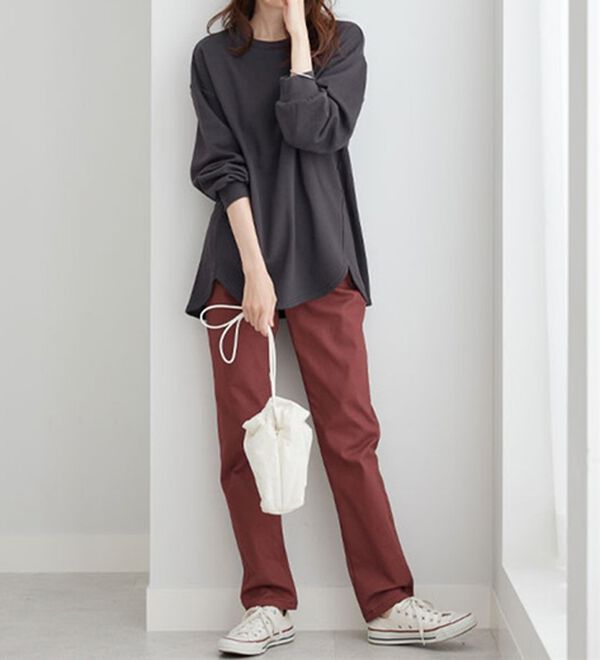 BELLUNA（ベルーナ）の「ふわふわ裏ファーゆったりプルオーバー（カットソー）」｜詳細画像