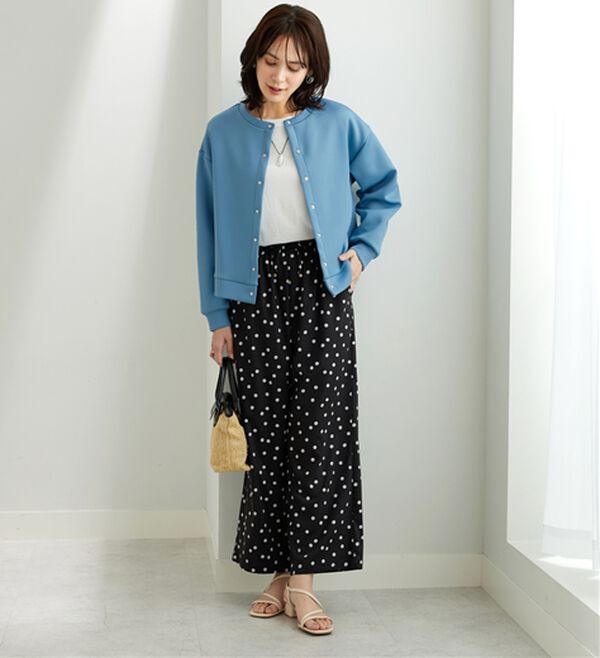 BELLUNA（ベルーナ）の「きれい見えスナップボタンカーディガン（ニットカーディガン）」｜詳細画像