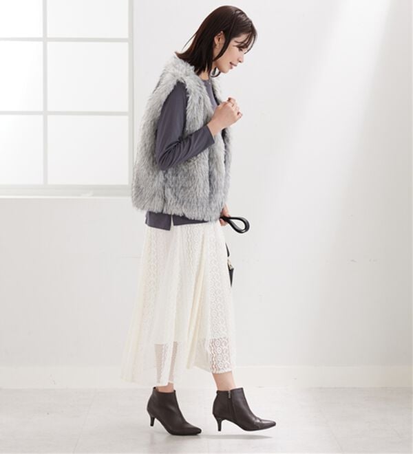 BELLUNA（ベルーナ）の「着映える！ショート丈もこもこファーベスト（ベスト）」｜詳細画像