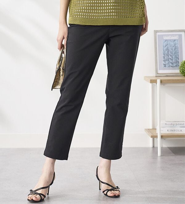 サラリ裏メッシュ！美脚ストレッチアンクルパンツ - ベルーナ