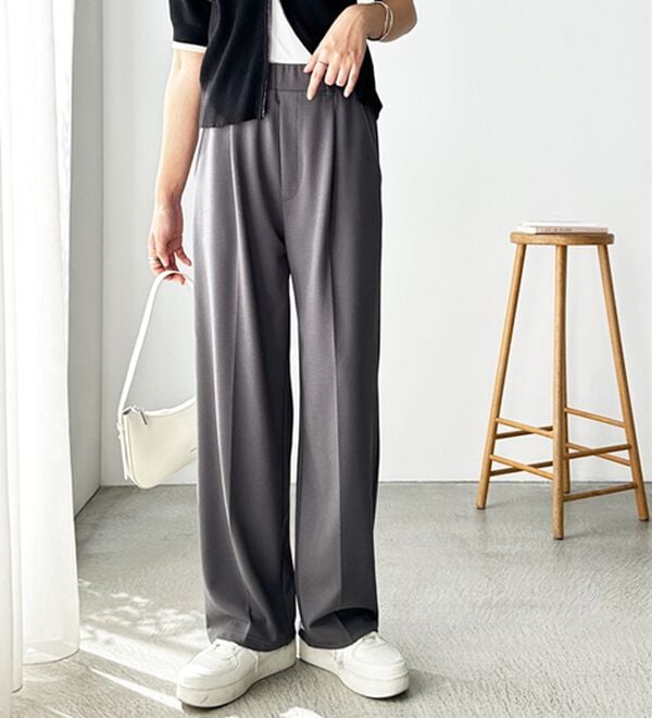 GeeRA（ジーラ）の「美脚魅せタックワイドスラックスパンツ（ワイドパンツ・ガウチョ）」｜詳細画像