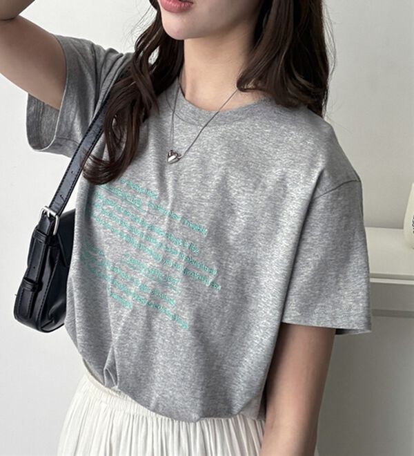 GeeRA（ジーラ）の「綿100％刺繍ロゴＴシャツ（Tシャツ）」｜詳細画像