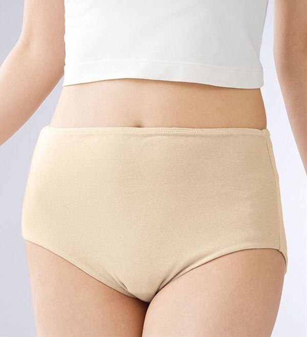 LAVIENNE（ラヴィエンヌ）の「綿１００％ガーゼ調二重仕立てショーツ（ショーツ）」｜詳細画像