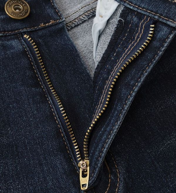 Pierrot（ピエロ）の「【ＸＳ～４Ｌ】ストレッチスキニーデニムパンツ（フルレングスパンツ）」｜詳細画像